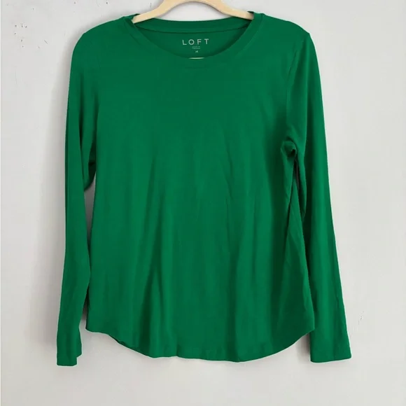 LOFT Emerald Green Long Sleeve Top Size M Soft Stretch Tee - Picture 1 of 6
